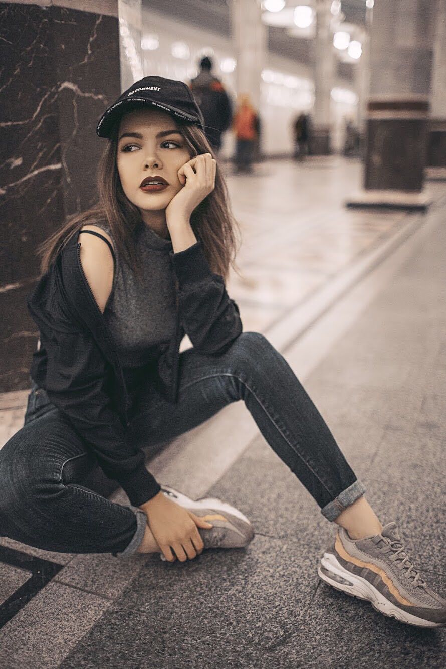 Sassy girls in Nassau